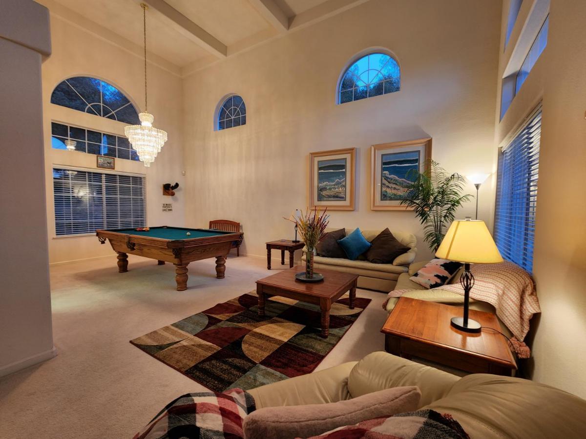 オークハースト Mountain Majesty With Hot Tub, Pool Table, Generator, Ev Hookupヴィラ エクステリア 写真